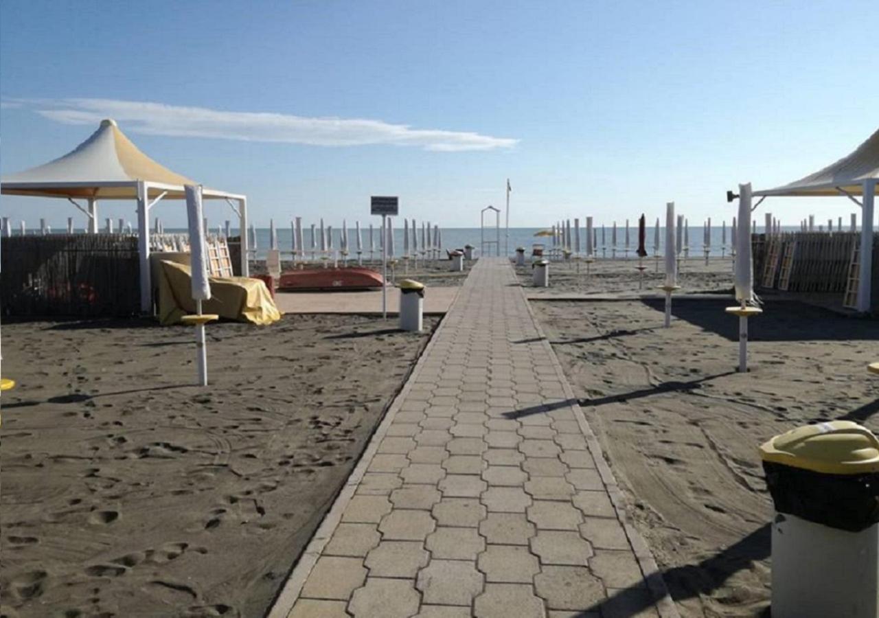 Residence Bandiera Gialla マルゲリータ・ディ・サヴォイア エクステリア 写真